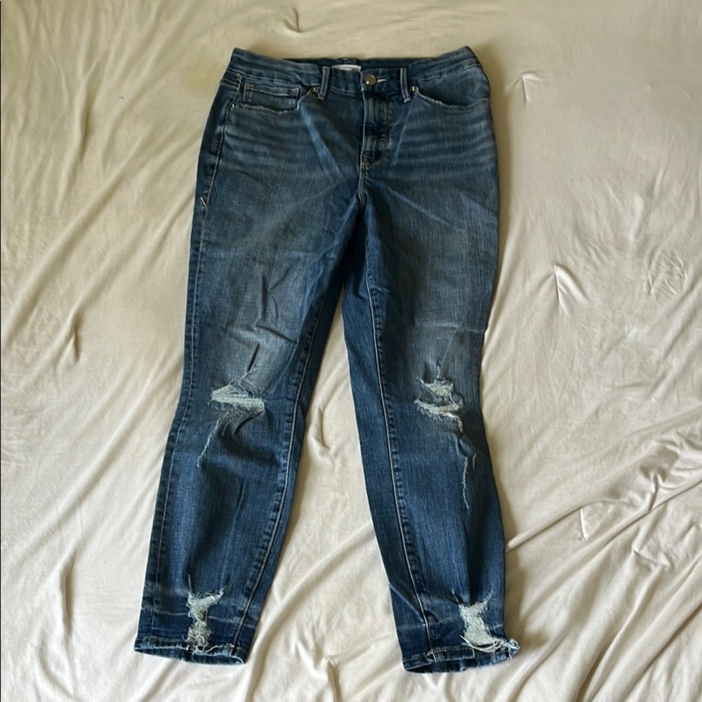 Good American Blue Ankle Cropped Jeans with Distressed Details